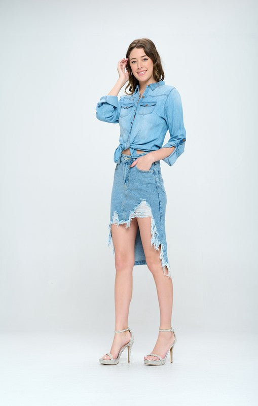 FRONT DESTROYED DENIM SKIRT - Nueva Moda Boutique By Giselly