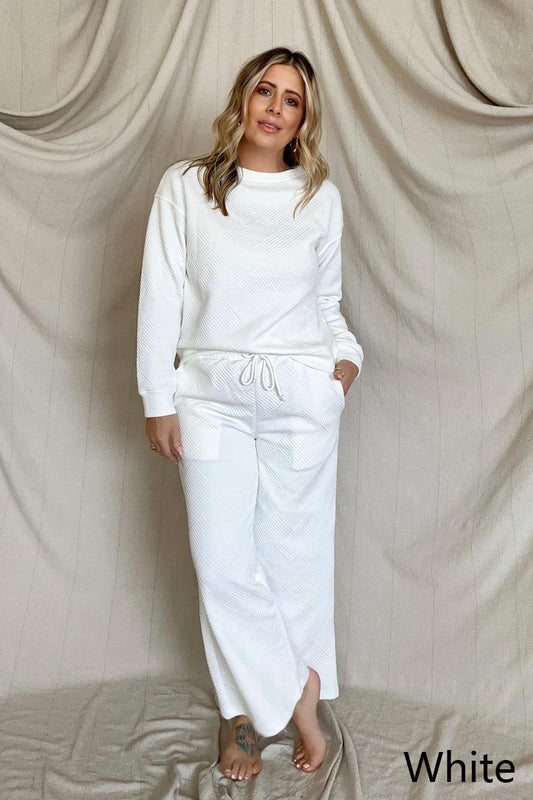 Relaxed Fit Embossed Print Knit Set - Nueva Moda Boutique By Giselly