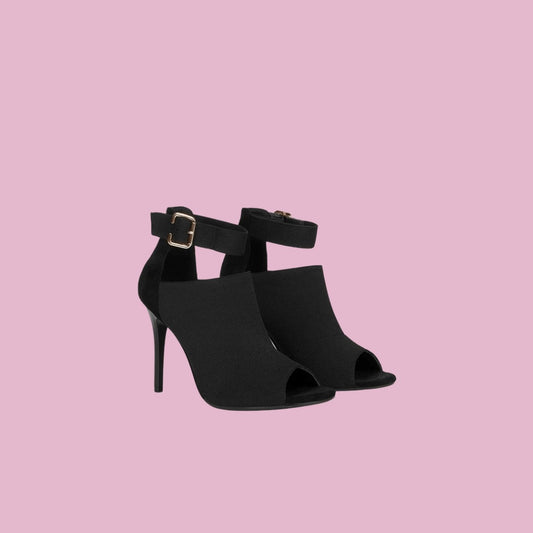 Botas con tacón delgado - Nueva Moda Boutique By Giselly