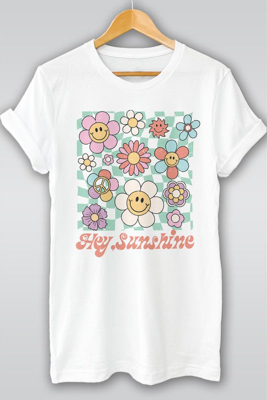 Retro Summer Flower Checkered Graphic Tee -  Nueva Moda Boutique By Giselly 