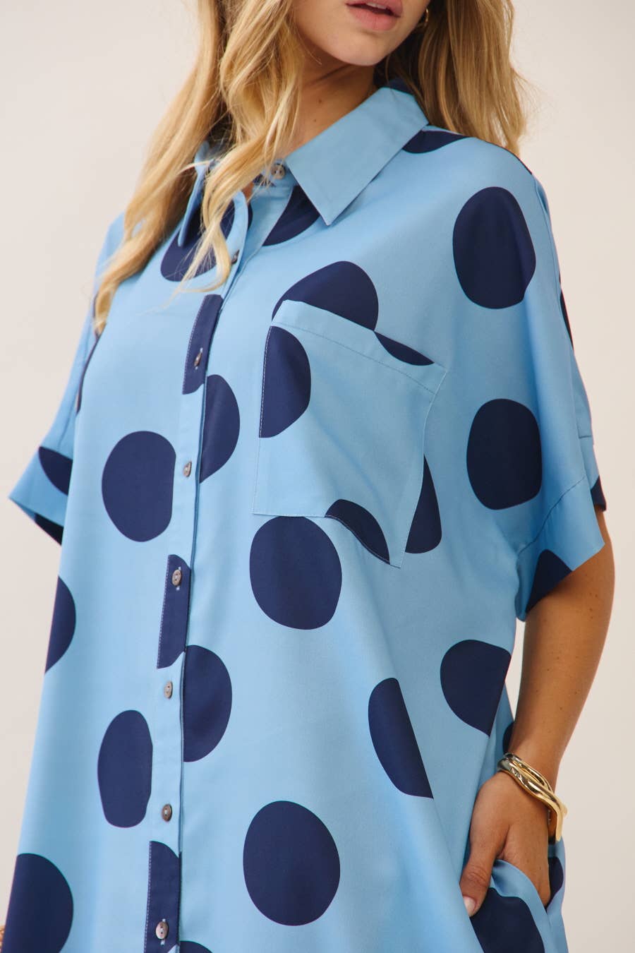 Oddi - Plus Short Sleeve Polka Dot Button-down Dress Shirt