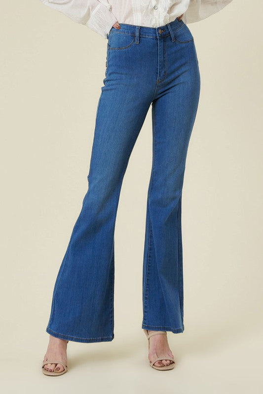 Curvy Flare Jeans -  Nueva Moda Boutique By Giselly 