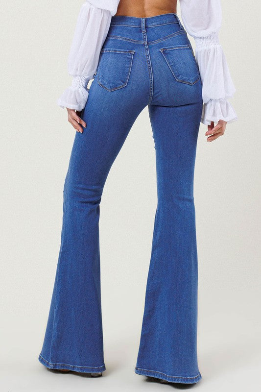 VIBRANT MIU HIGH RISE DISTRESSED FLARE -  Nueva Moda Boutique By Giselly 