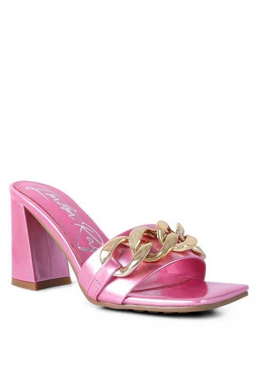 PLAYDOLL METAL CHAIN DETAIL BLOCK HEEL SANDAL -  Nueva Moda Boutique By Giselly 