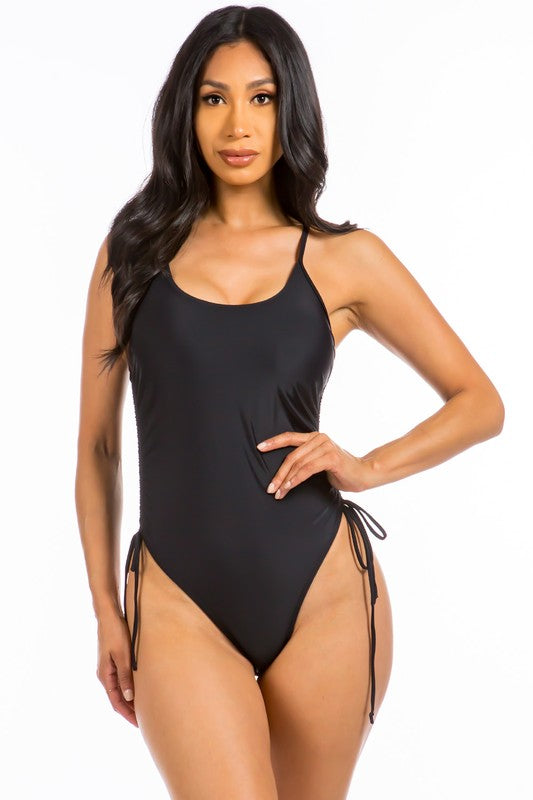 SEXY SOLID COLOR ONE PIECE -  Nueva Moda Boutique By Giselly 